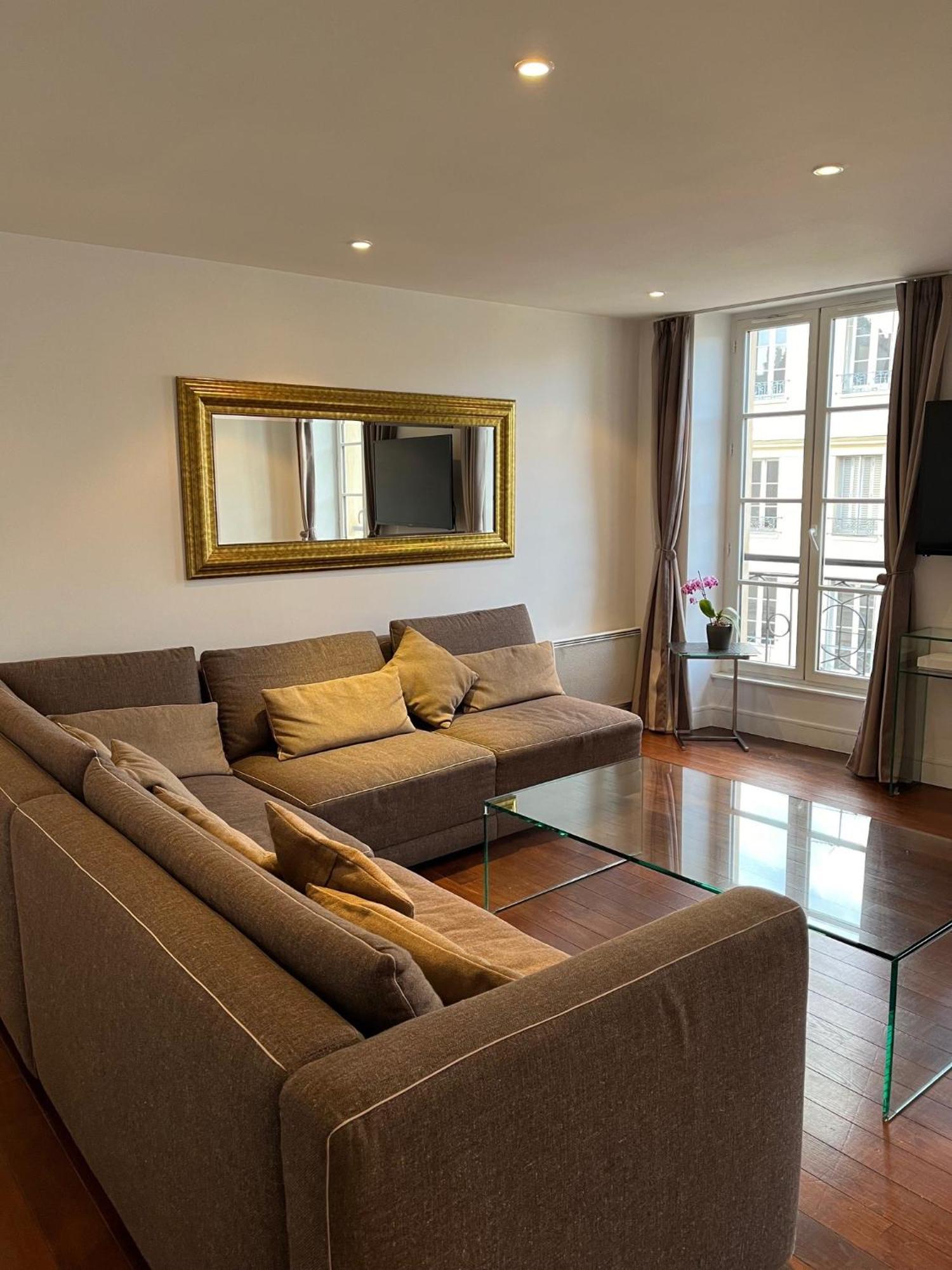 Bel Appartement Chic Et Cosy 78100 Saint-Germain-en-Laye Eksteriør bilde
